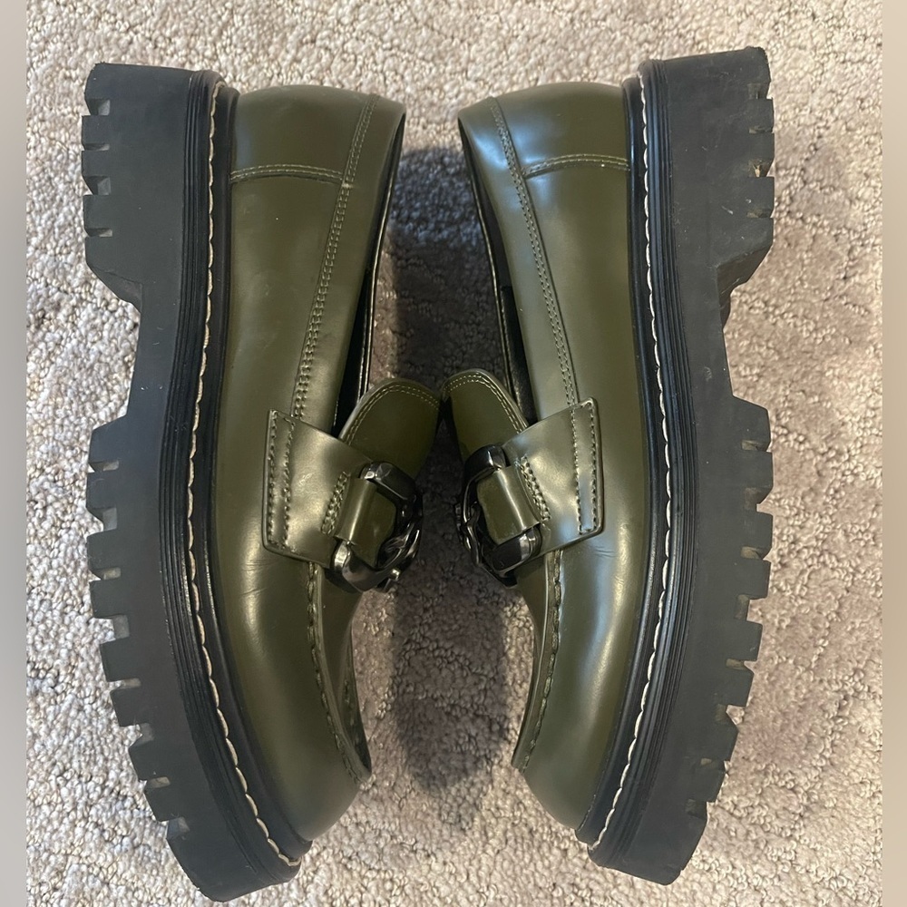 Marc Fisher Trisca Loafers, Olive Green, Leather, Metal Accent, Lug Sole, Sz. 6M - Picture 4 of 15